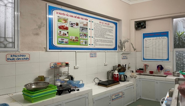 Cho thuê nhà trong ngõ Trương Định - HM. DT 100m - 3tầng - Giá 14 triệu - ngõ ô tô 0934688687